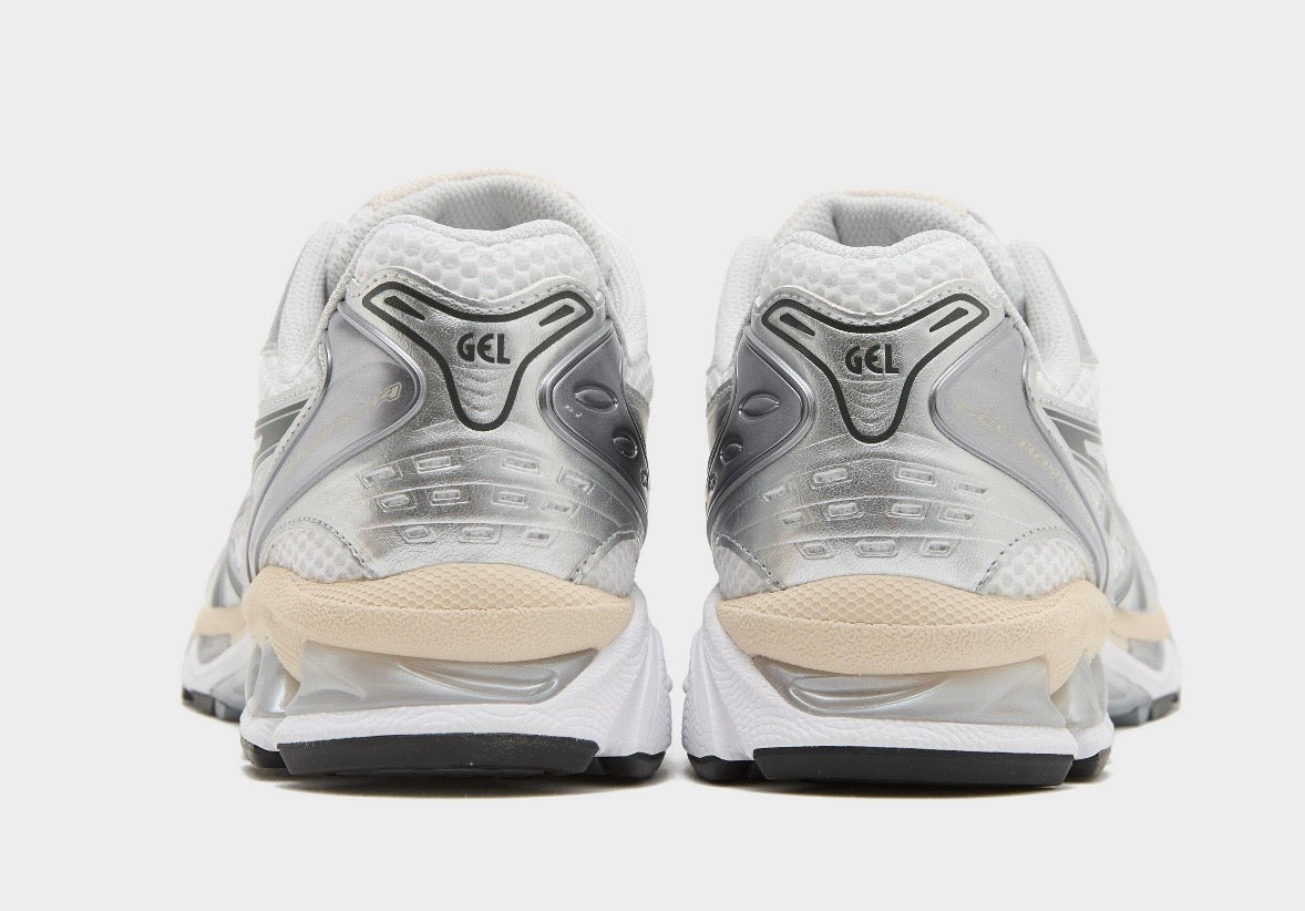 Asics gel Kayano - Beige et Argenté