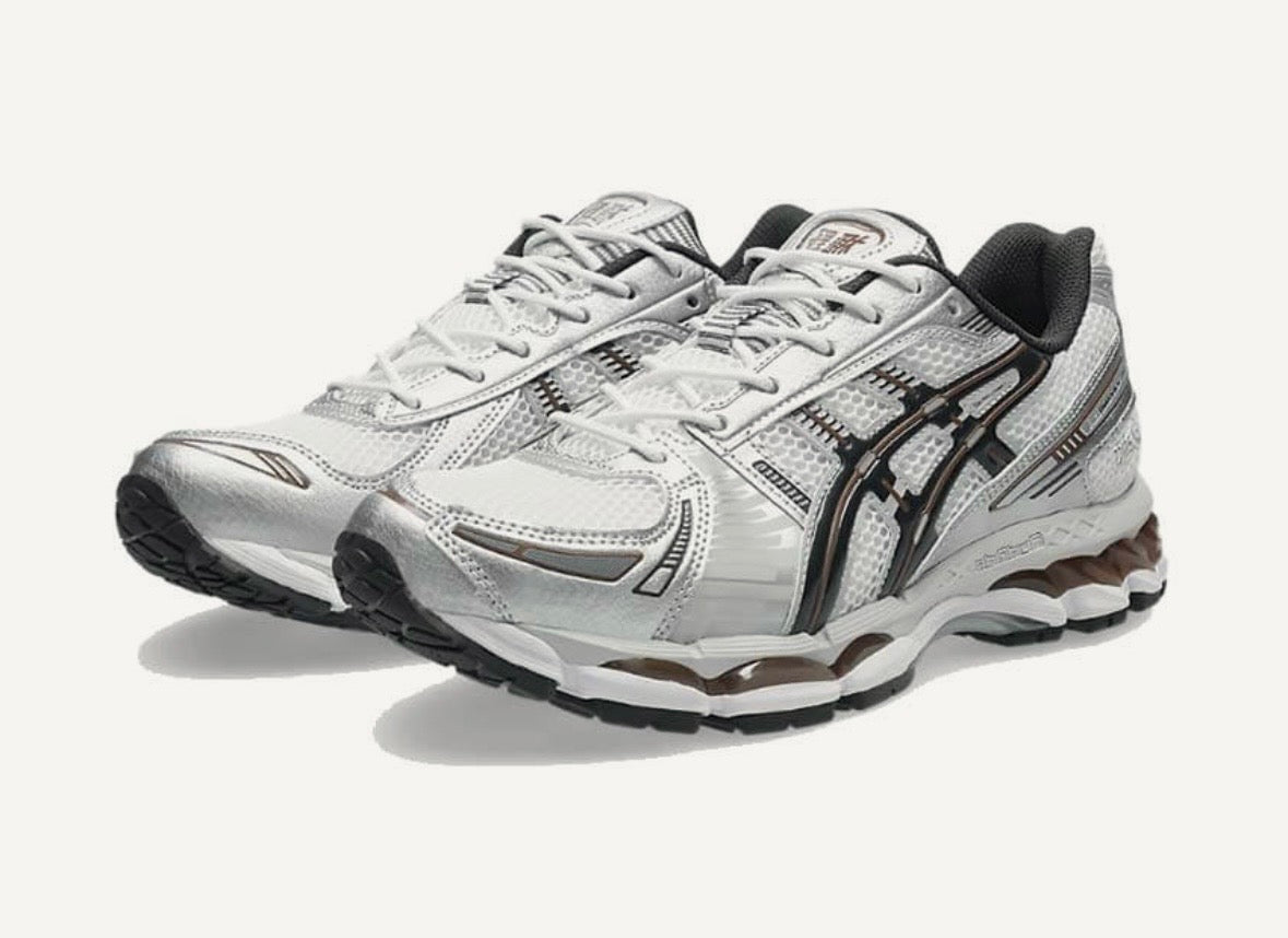 Asics gel Kayano - Blanc et Noir
